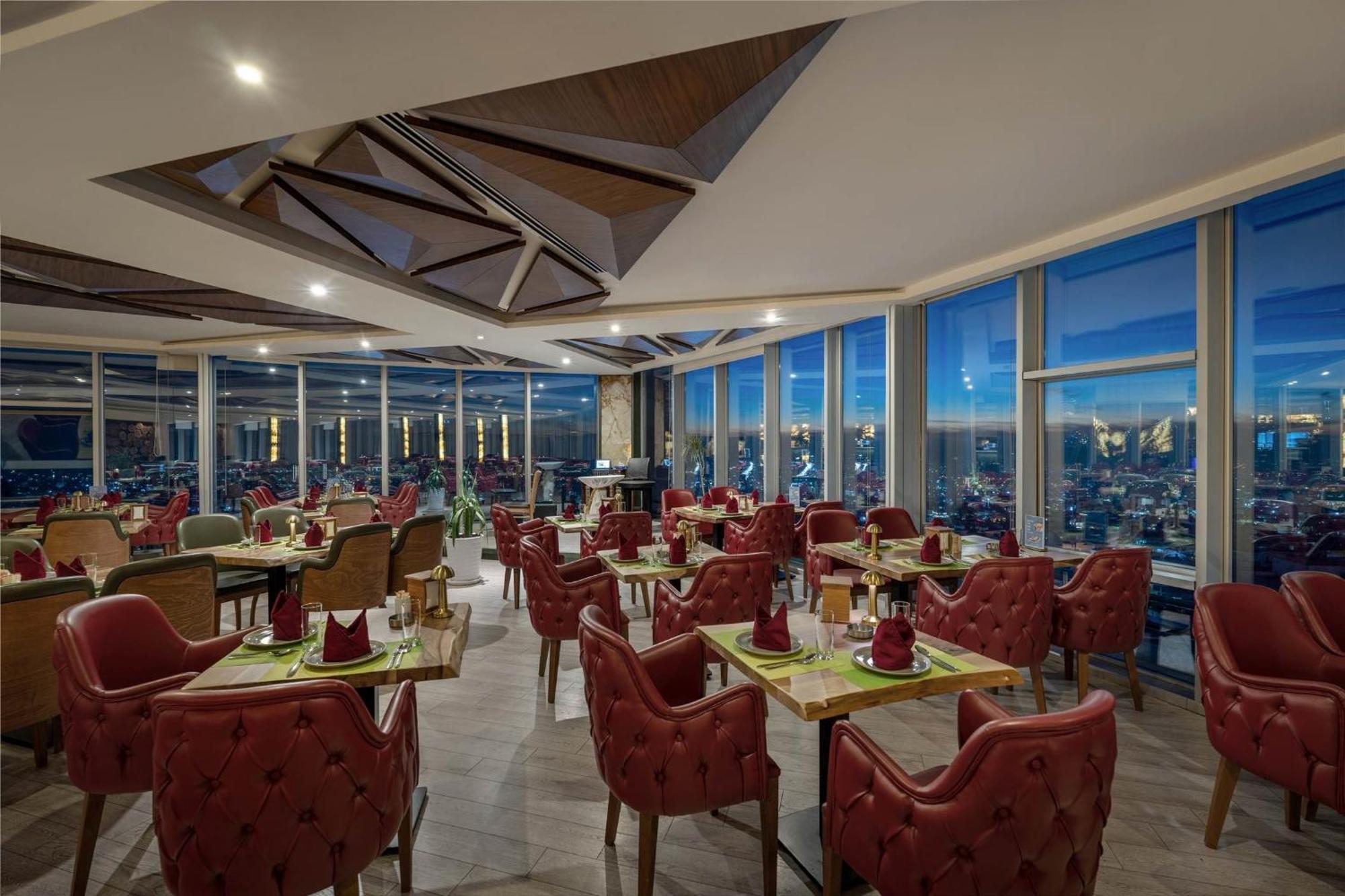 Titanic Hotel & Spa Sulaymaniyah Extérieur photo The restaurant