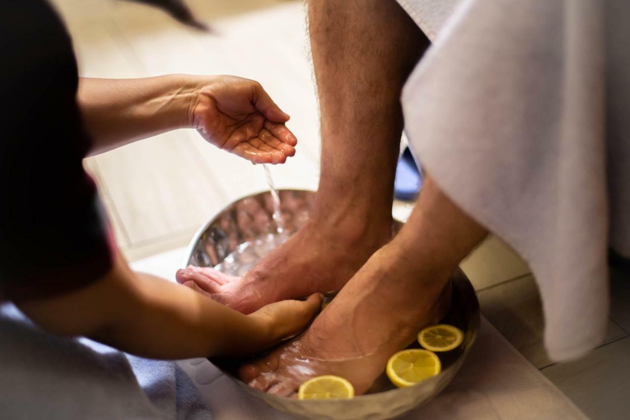 Titanic Hotel & Spa Sulaymaniyah Extérieur photo Foot bath